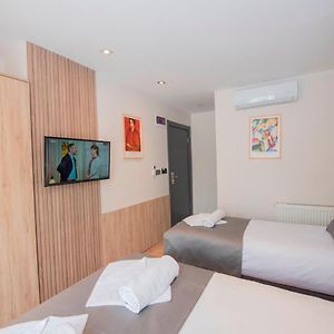 Mahya Hotel